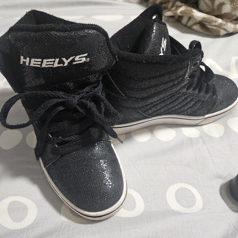 Heelys Sz 1 EUC